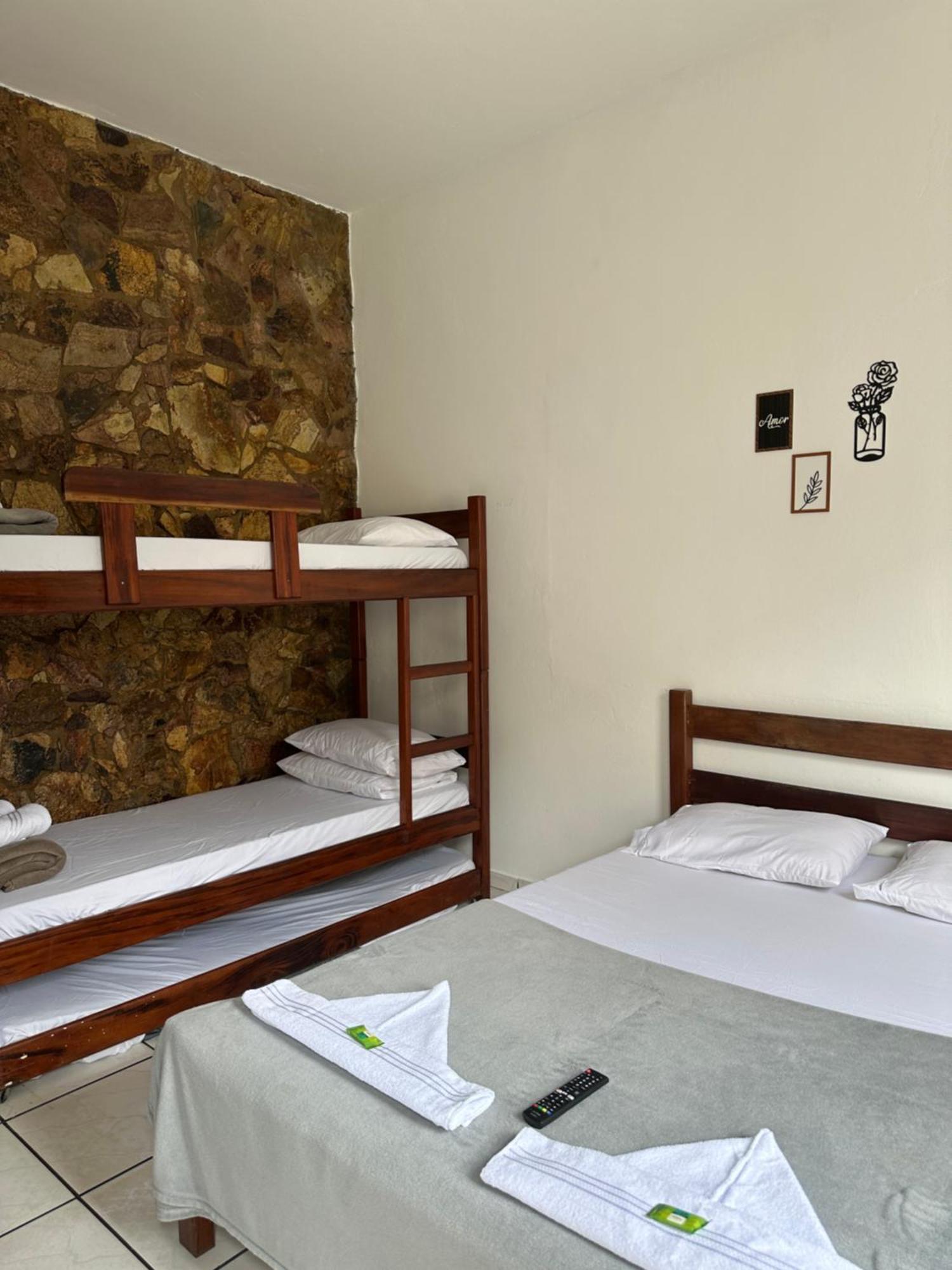 Do Trovao Hotel *