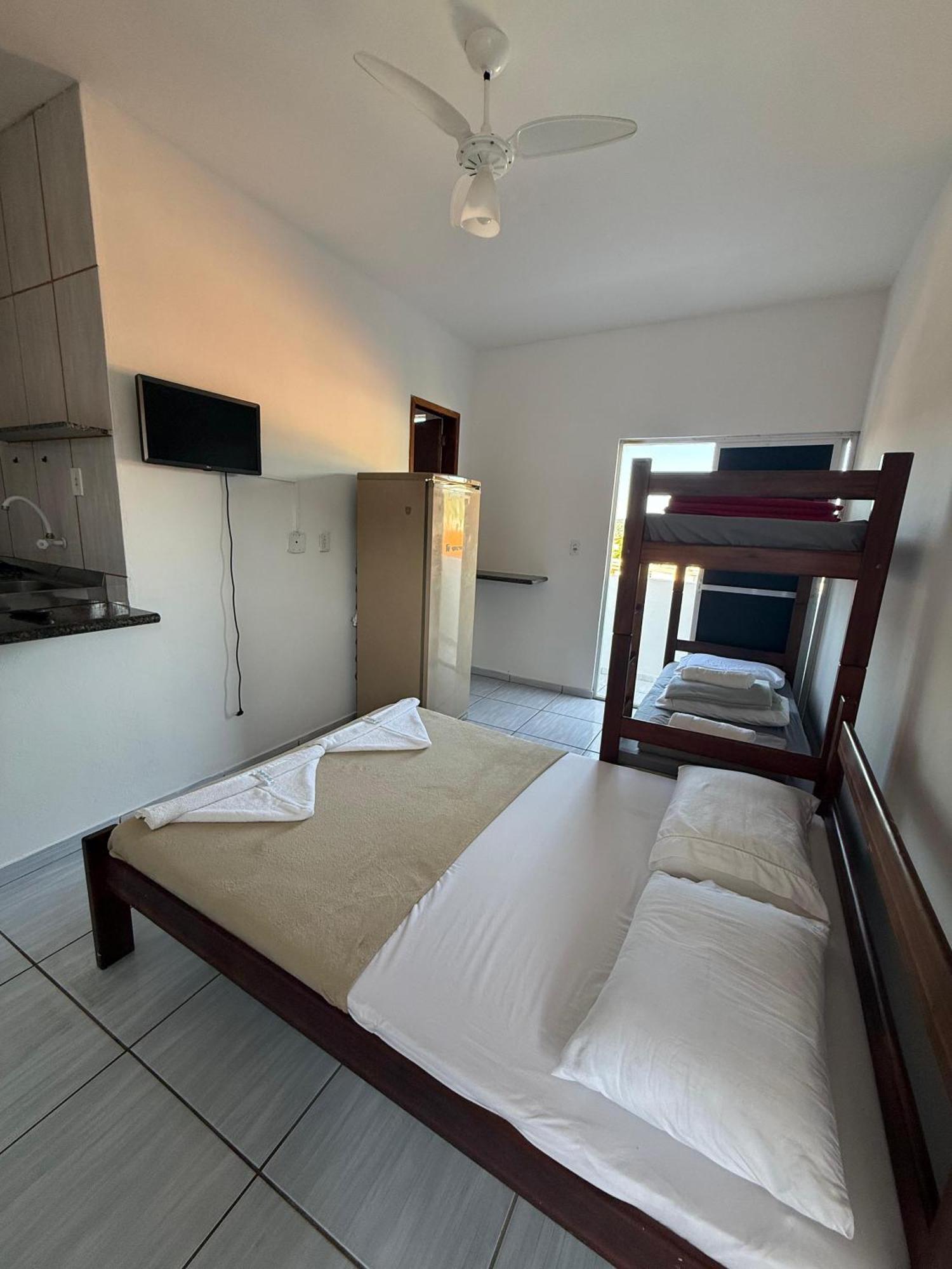 Do Trovao Hotel *